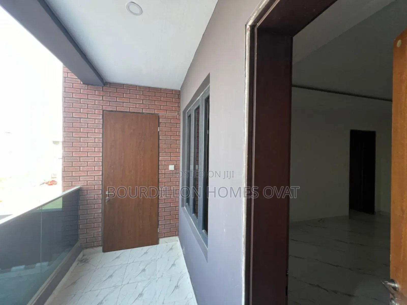 3bdrm Apartment in Lekki Phase 1 Lagos for rent