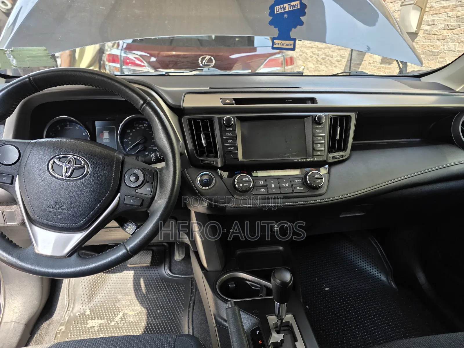 Toyota RAV4 XLE AWD (2.5L 4cyl 6A) 2016 Gray