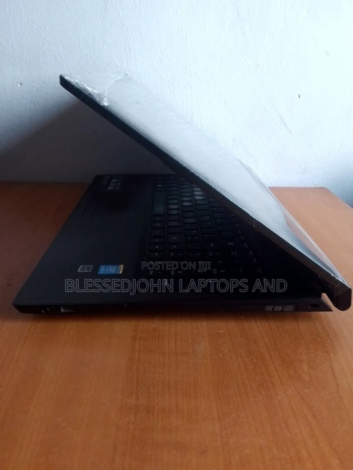 Laptop Lenovo 8GB Intel Core i3 HDD 320GB