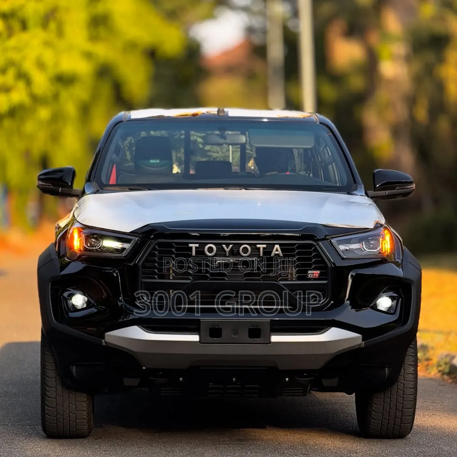 New Toyota Hilux 2025 Black