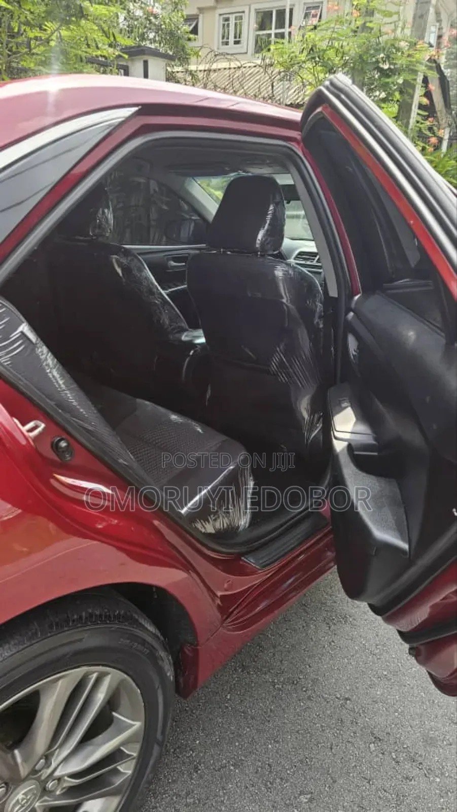 Toyota Camry LE 4dr Sedan (2.5L 4cyl 6A) 2015 Red