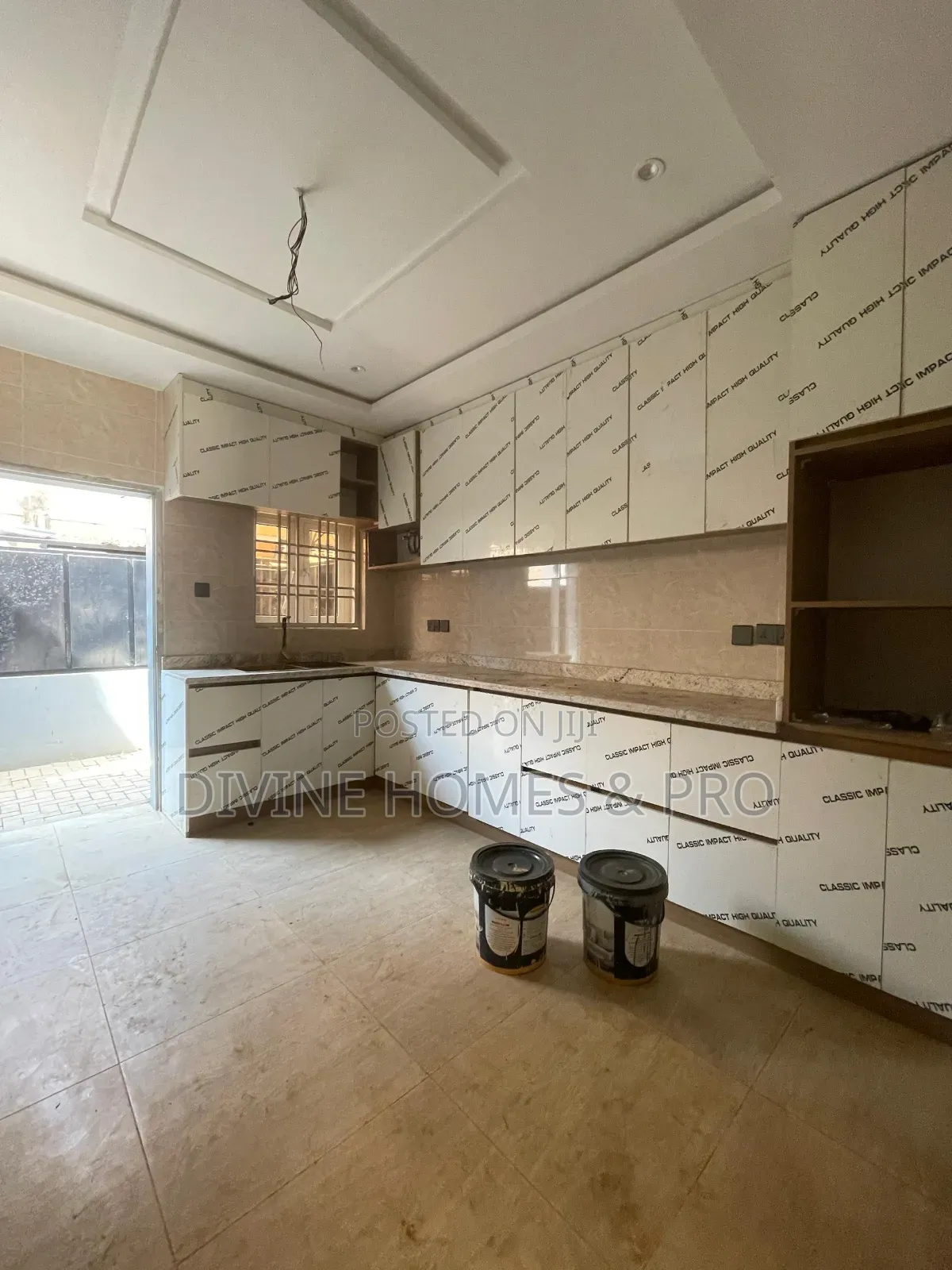 4bdrm Duplex in Life Camp for rent