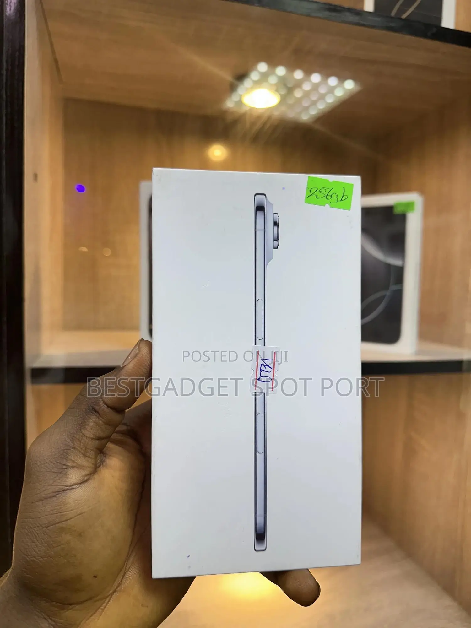 New Apple iPhone Air 256 GB