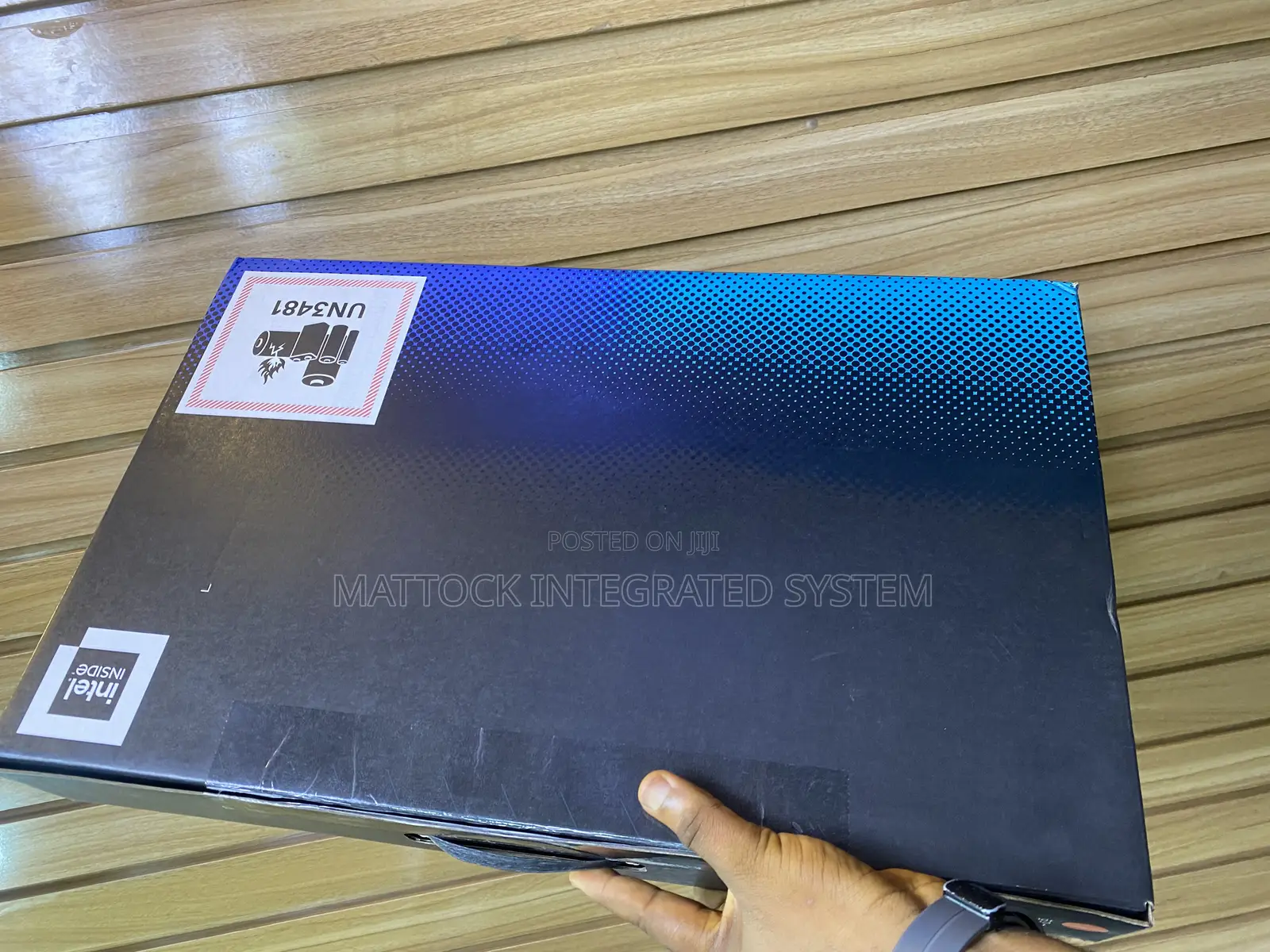 New Laptop Dell Alienware Area-51 32GB Intel Core Ultra 7 SSD 1T