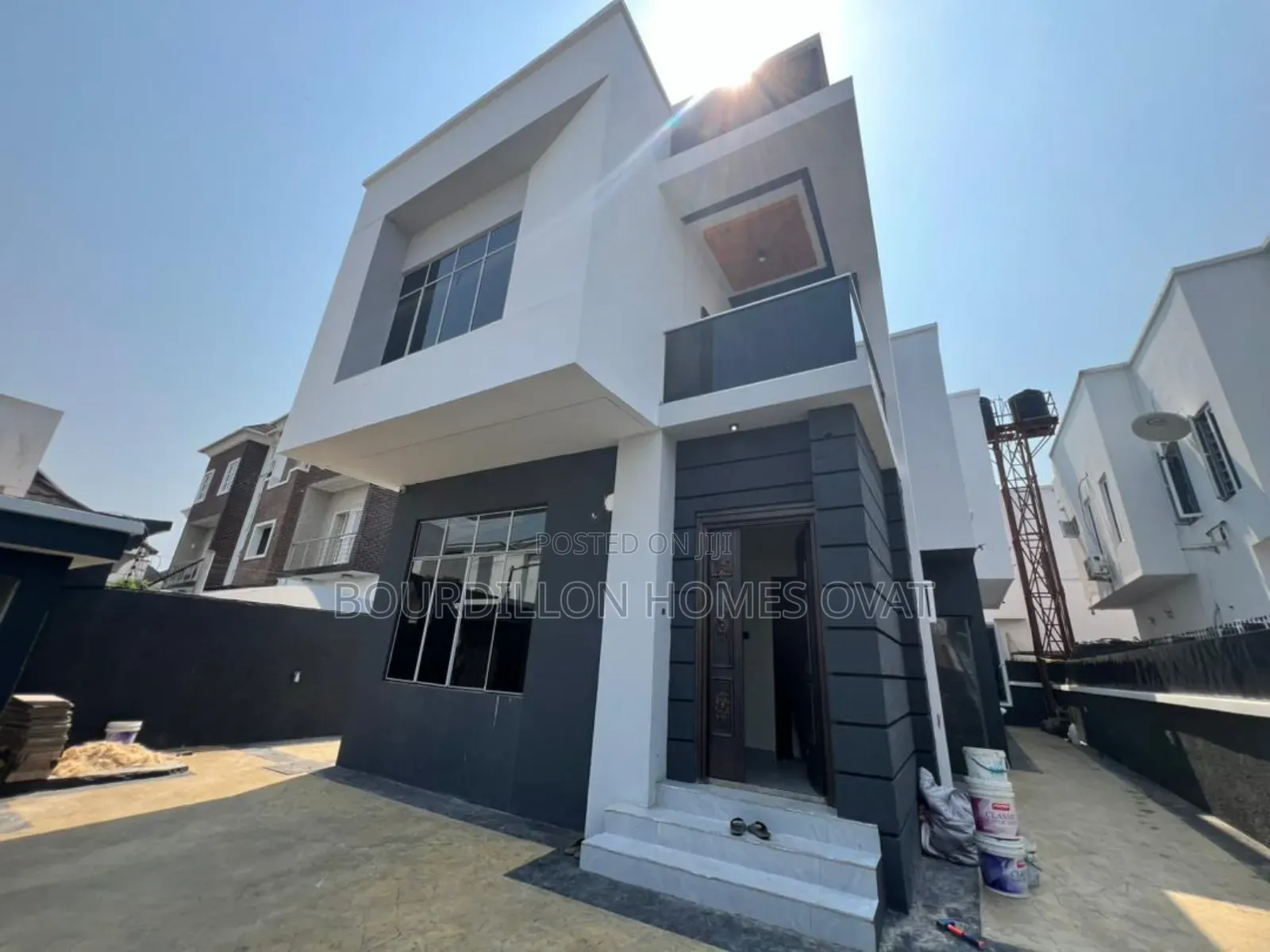 5bdrm Duplex in Osapa London Lekki for sale