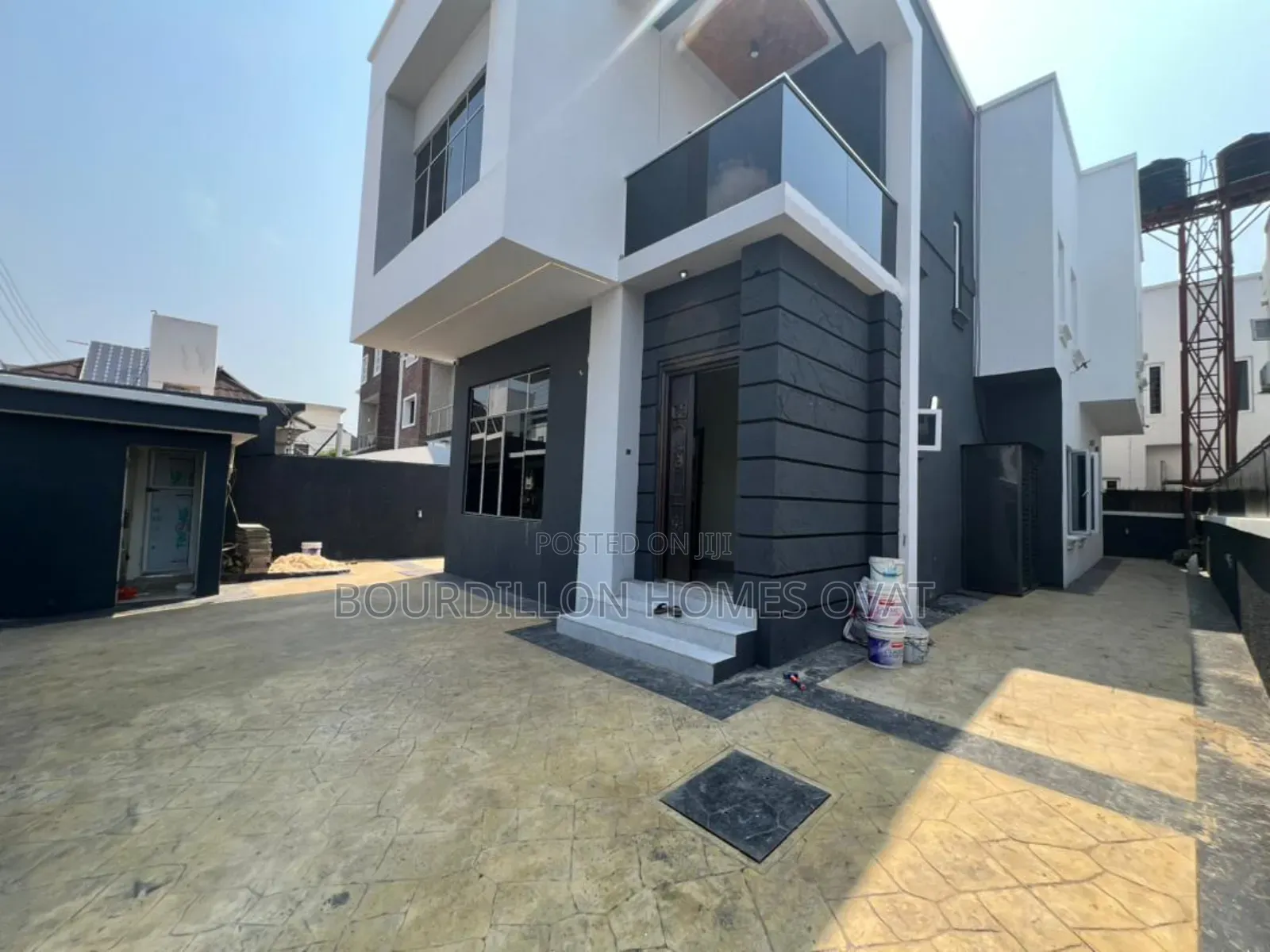 5bdrm Duplex in Osapa London Lekki for sale