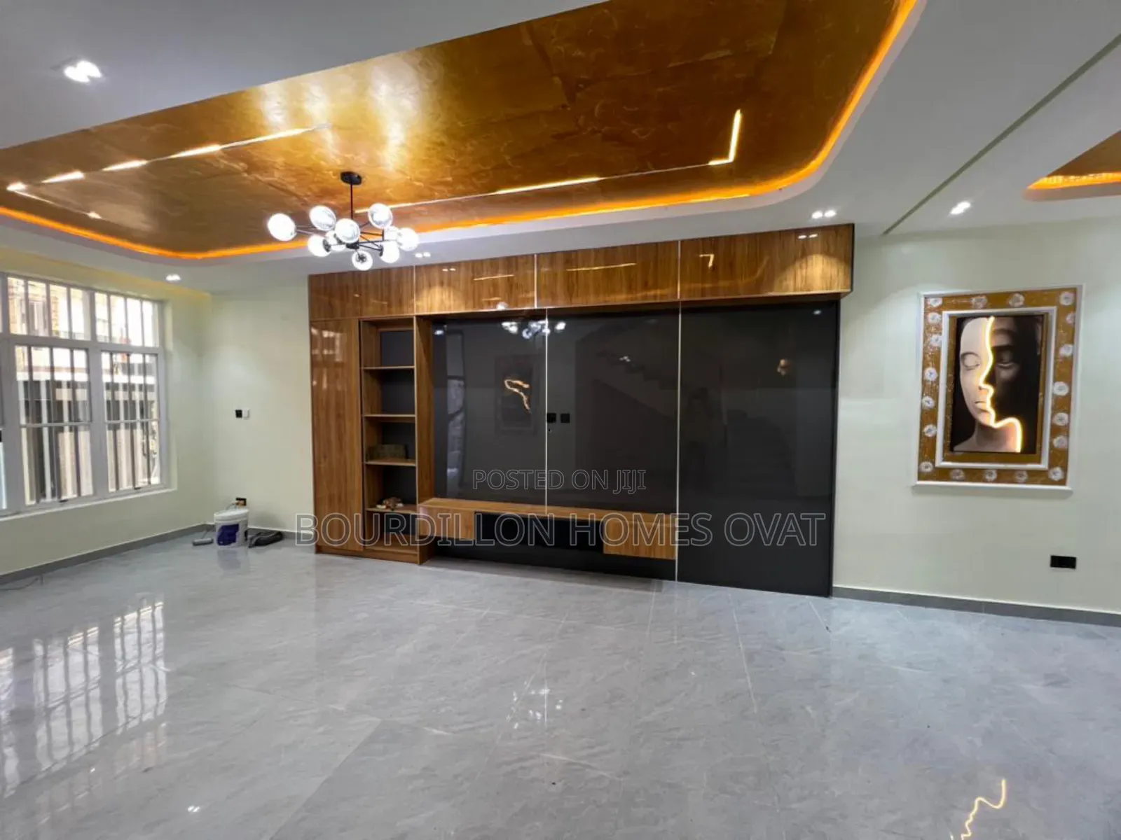 5bdrm Duplex in Osapa London Lekki for sale