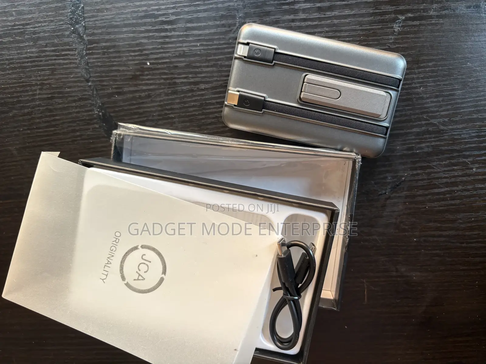 Jca 10000mah 3 in 1 Wireless Power Bank