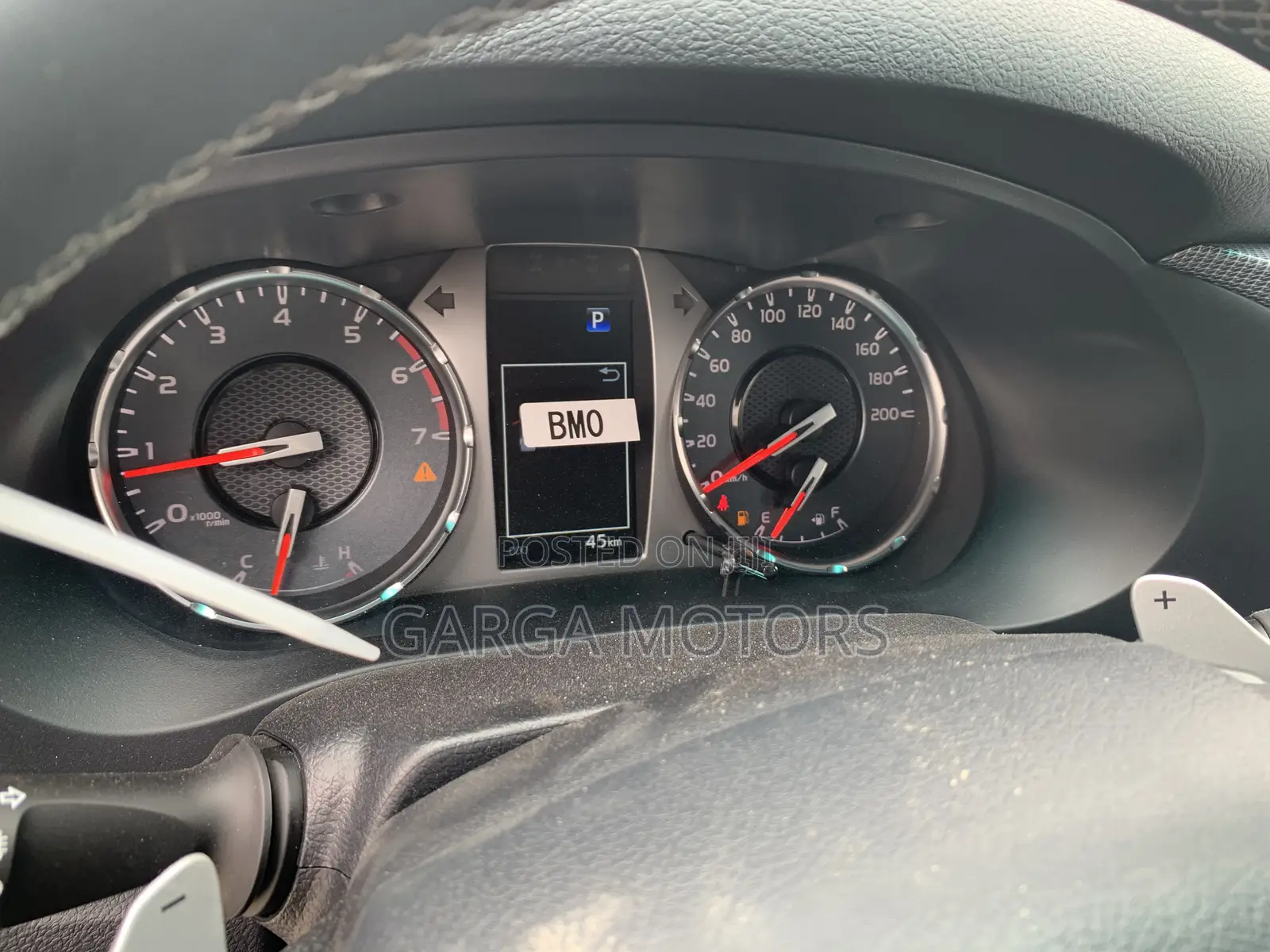 New Toyota Hilux 2025 Black