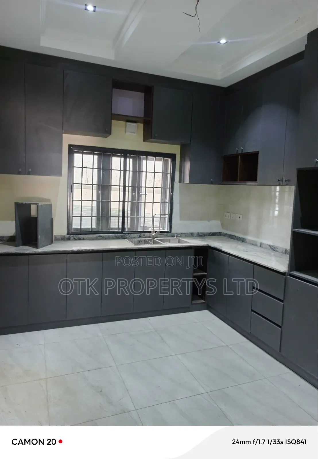 4bdrm Duplex in Life Camp for rent