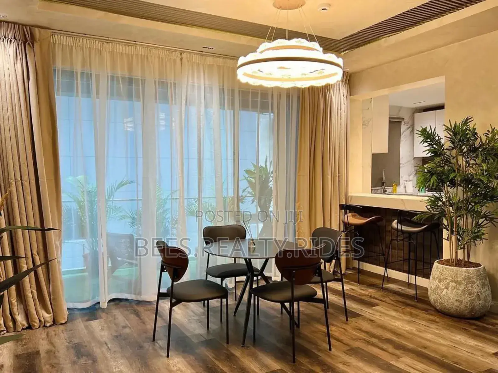 New Luxury 2 Bedroom Smart Home With 4 Balconies, Ps5, Gym Snooker