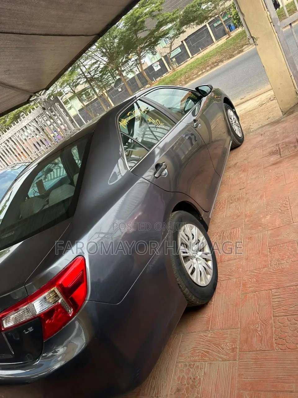 Toyota Camry 2012 Gray