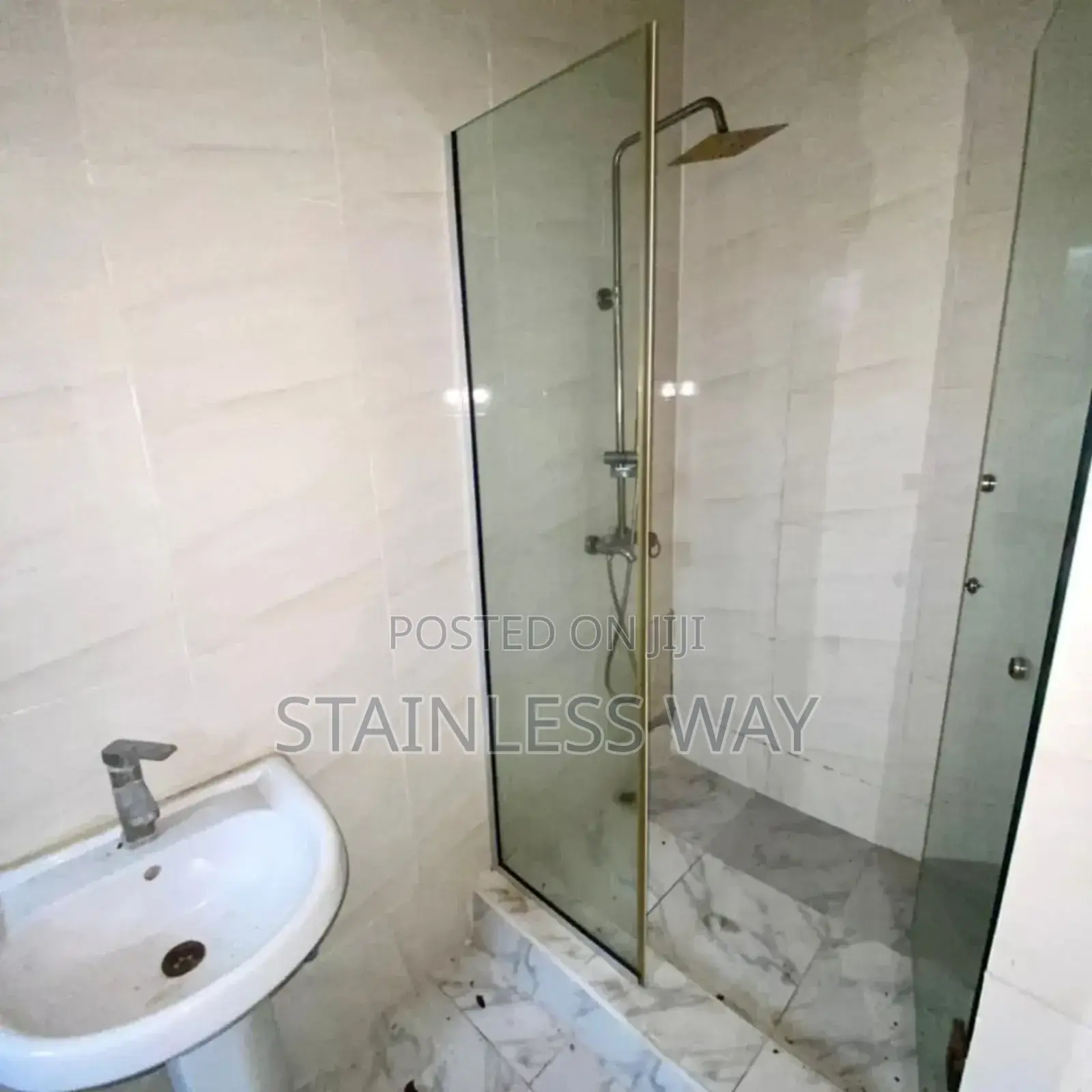 Zenith Glass Shower Cubicle