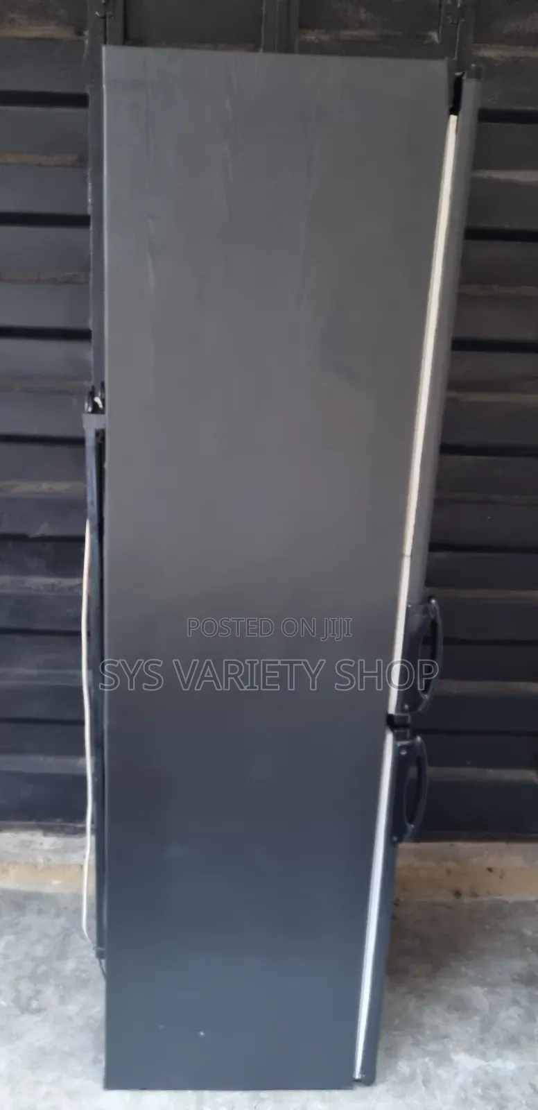 Whirlpool Refrigerator 296l