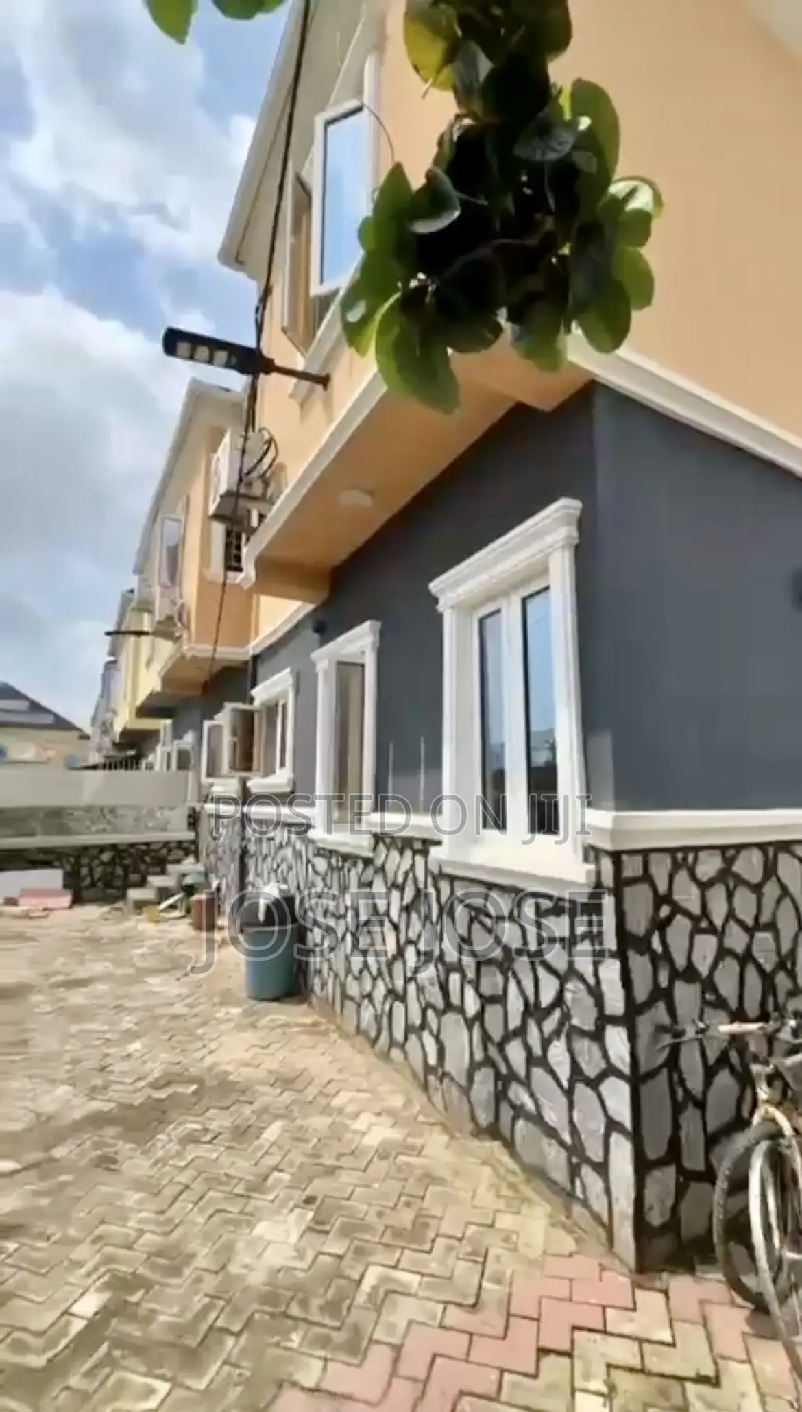 Furnished 4bdrm Duplex in Ask Agent, Mbora for sale