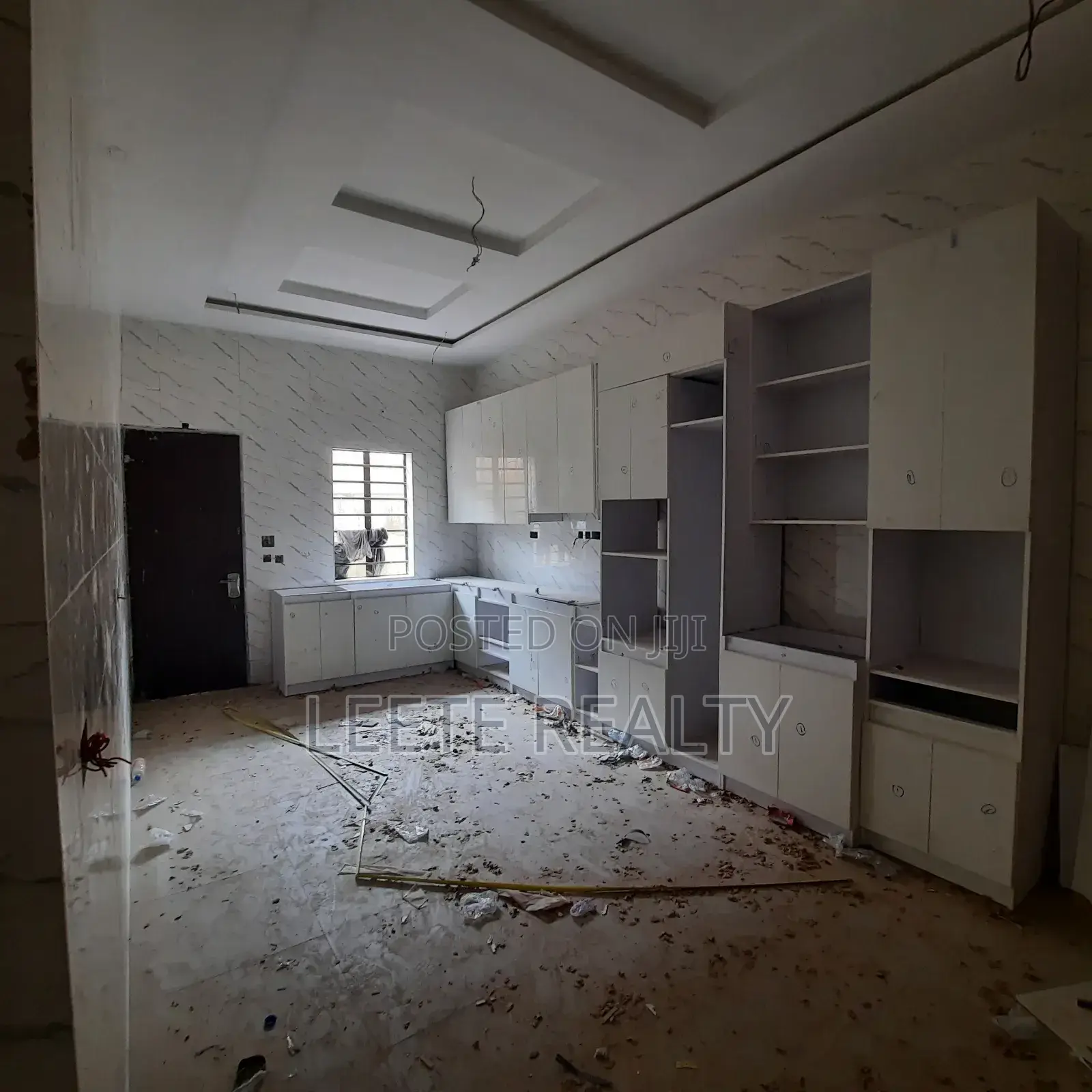 4bdrm Townhouse/Terrace in Maitama for sale