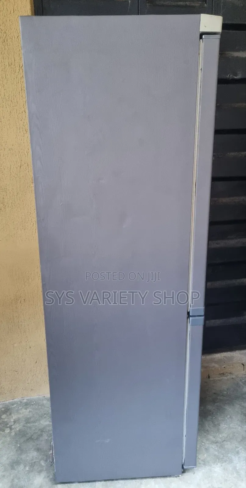 Whirlpool Double Door Fridge 281l