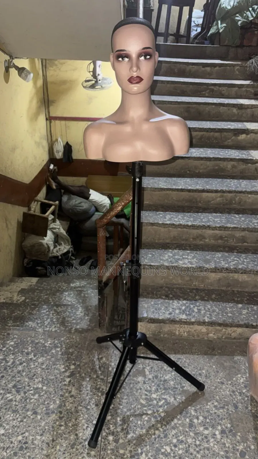 Mannequin Head With Big Tripod Stand