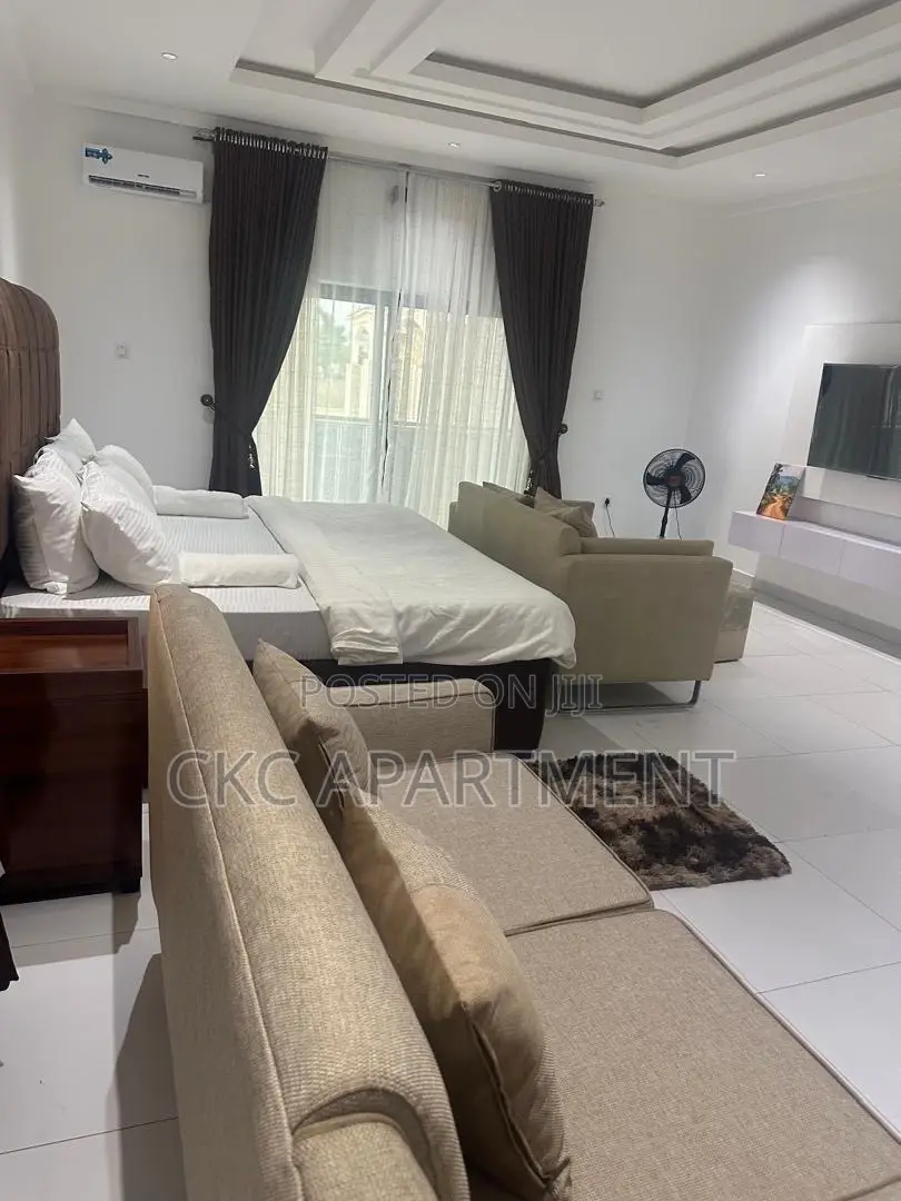 Service Apartment