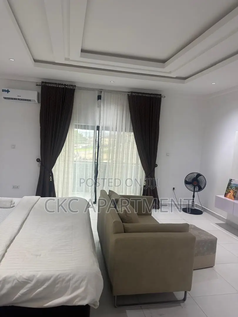 Service Apartment