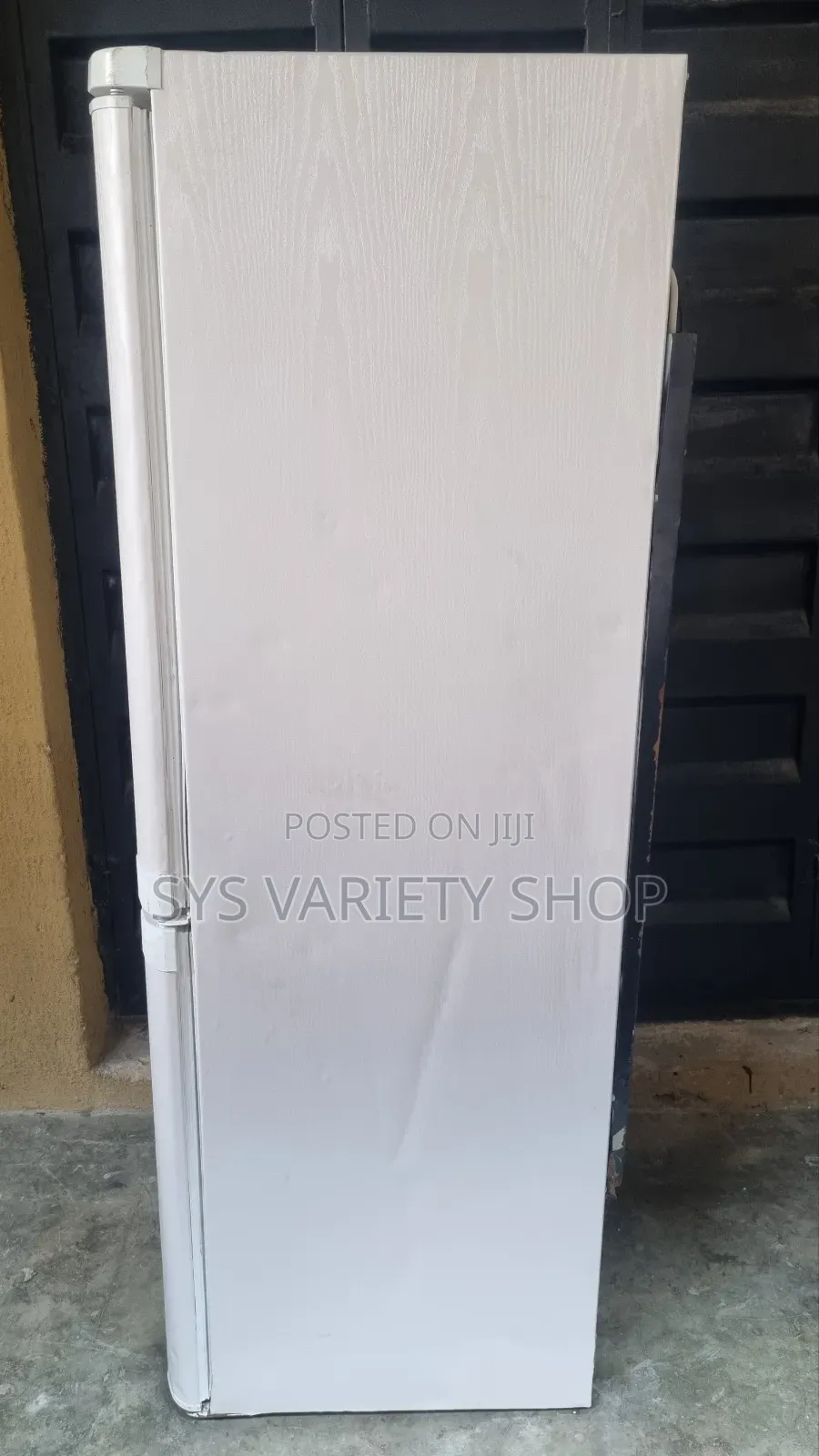 Indesit 228l Double Door Refrigerator