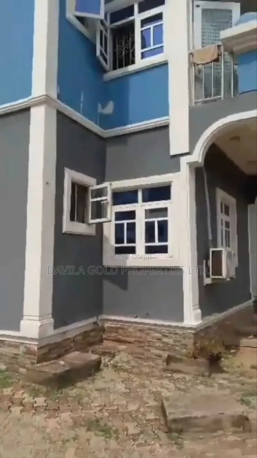 17bdrm Block of Flats in Benin City for sale