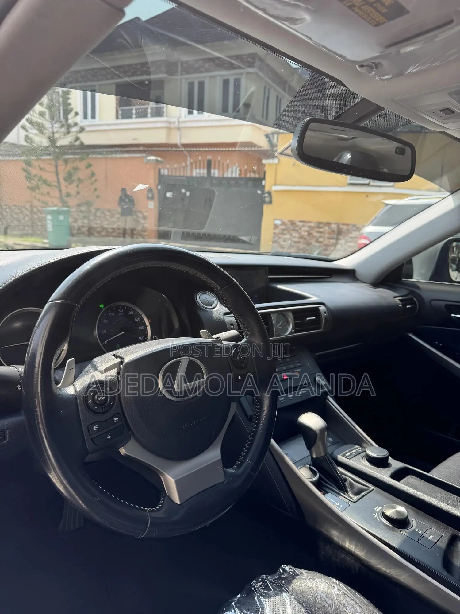 Lexus IS 2016 Silver