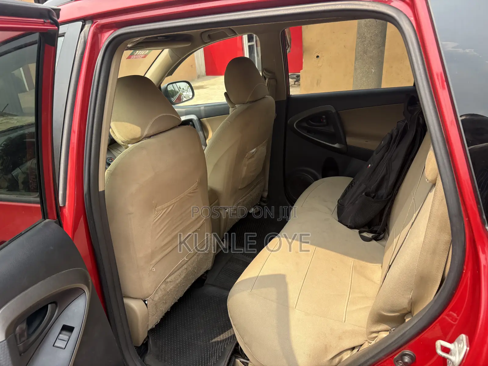 Toyota RAV4 2.5 2010 Red