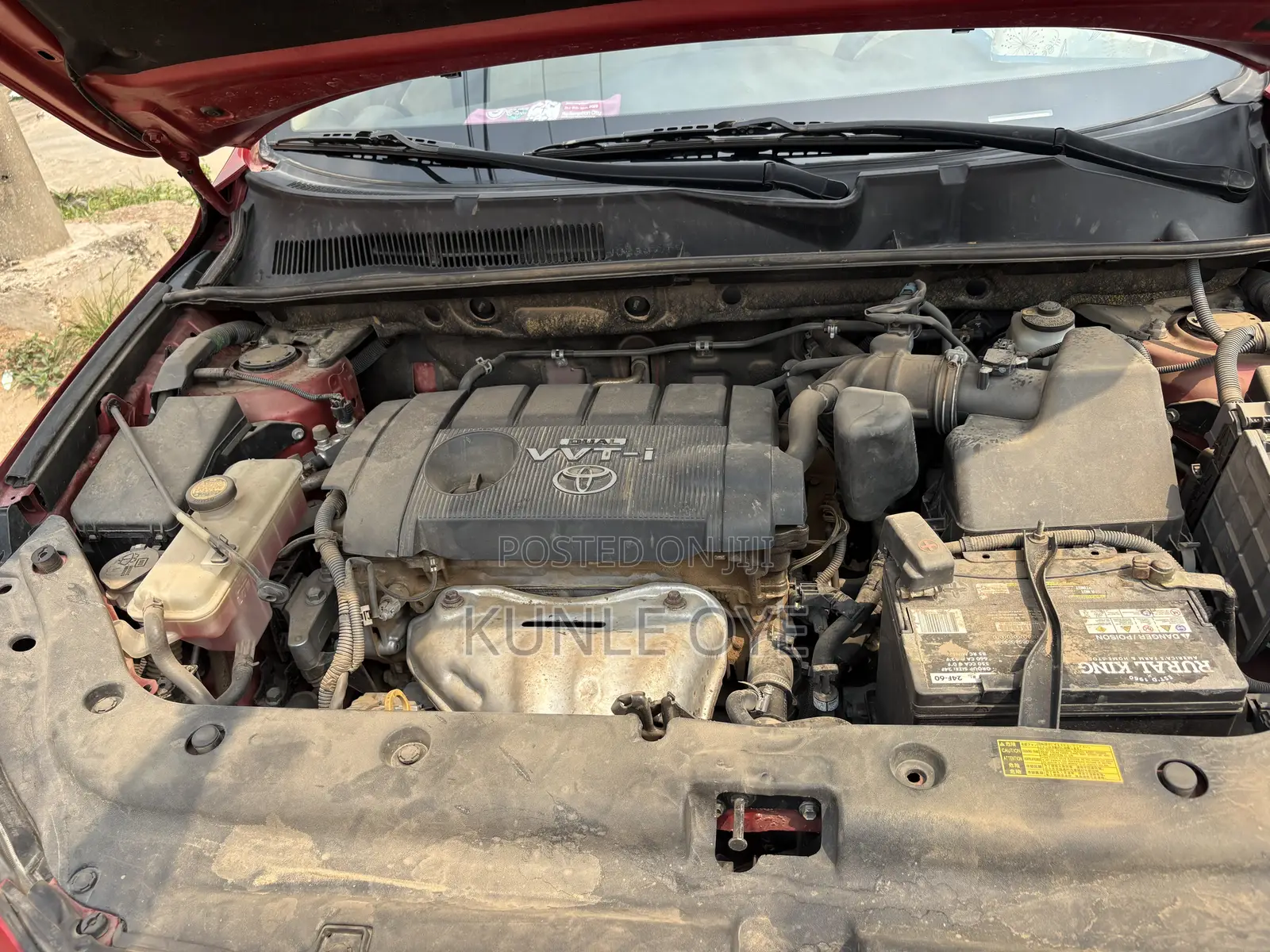 Toyota RAV4 2.5 2010 Red