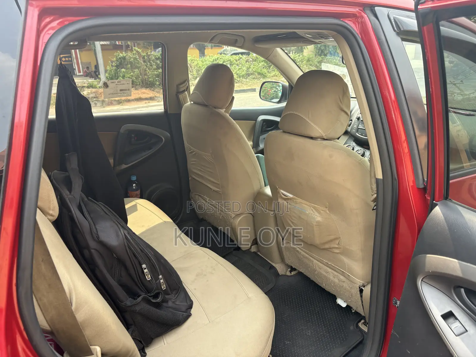 Toyota RAV4 2.5 2010 Red