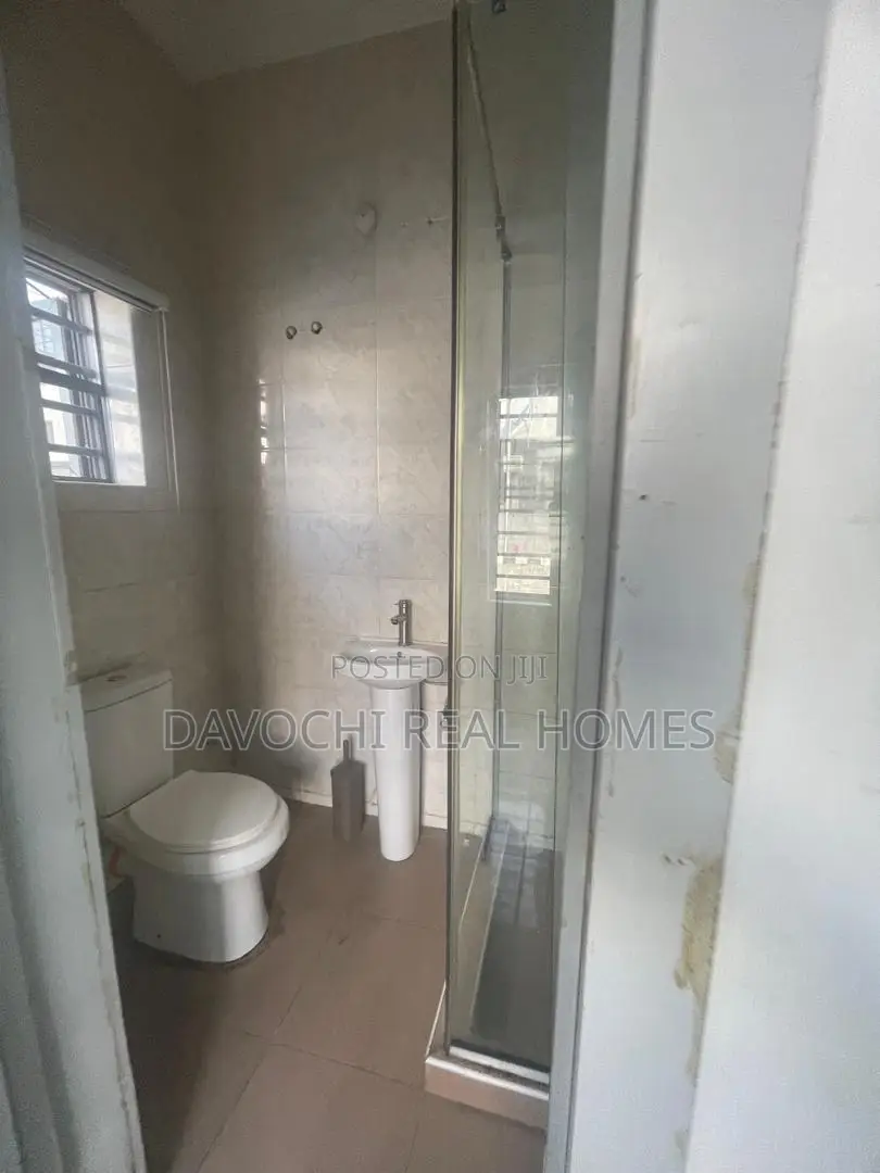 3bdrm Apartment in Conservative Road, Chevron for rent