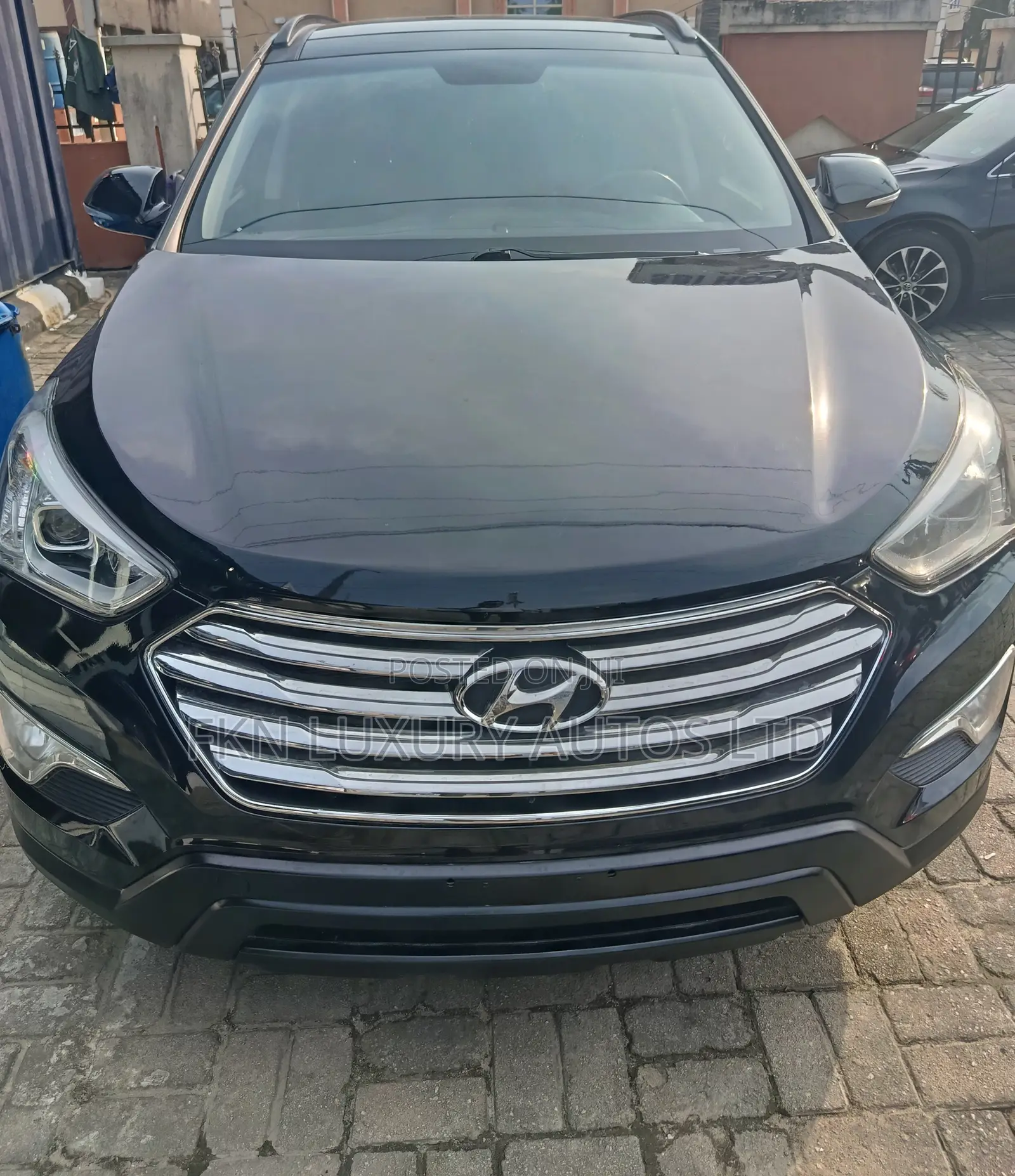Hyundai Santa Fe 2013 Black