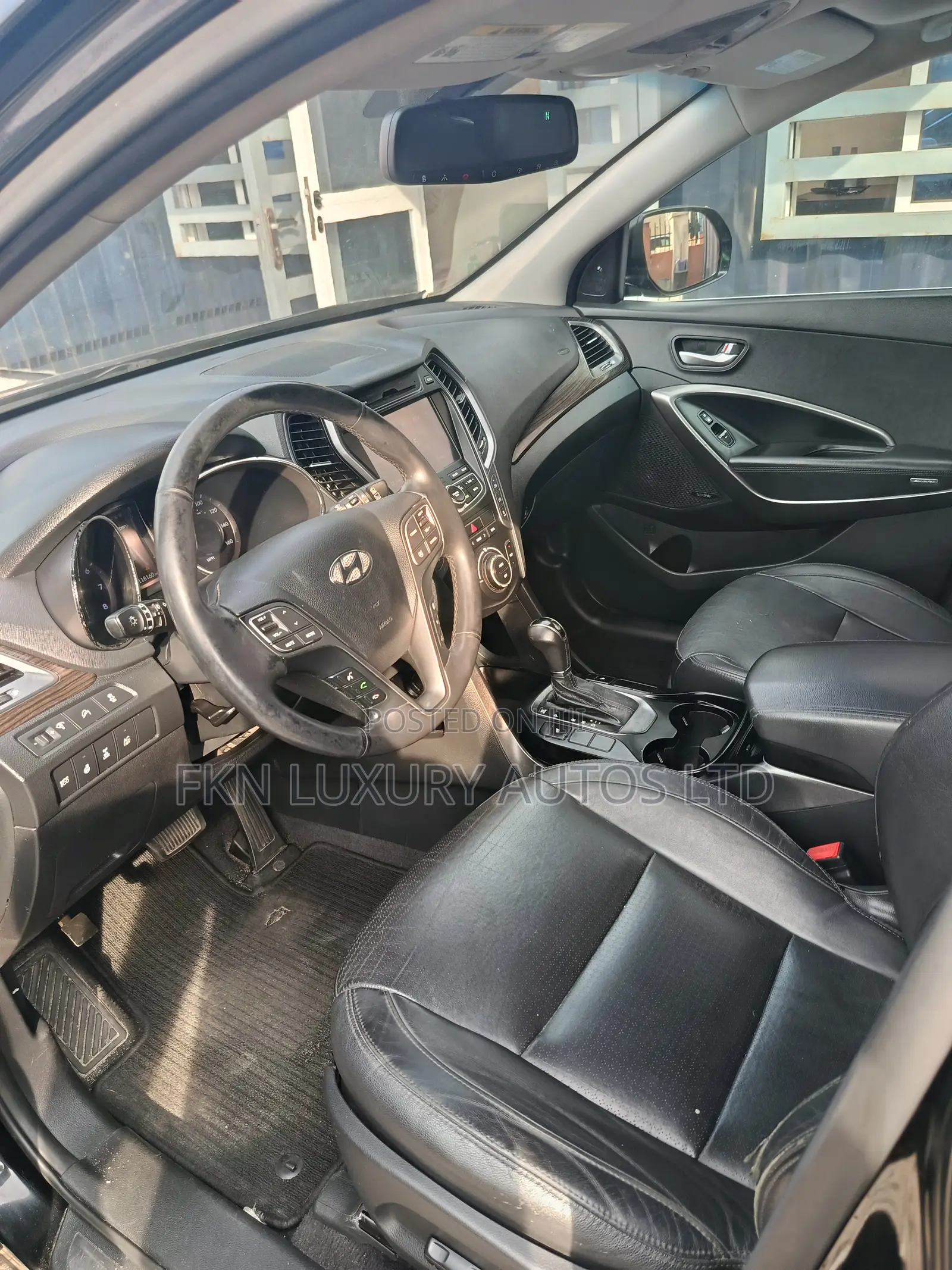 Hyundai Santa Fe 2013 Black