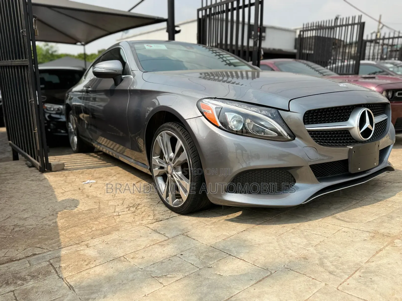 Mercedes-Benz C300 Base Coupe RWD (2.0L 4cyl 7A) 2017 Gray