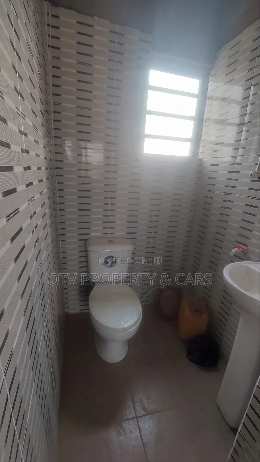 To Lease a Room Self for 20 Years