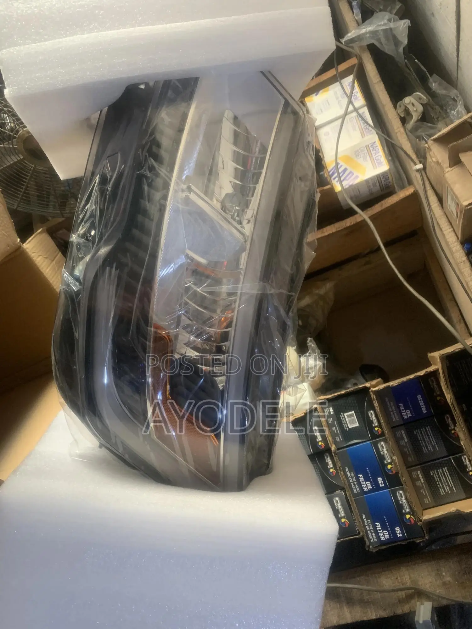 Brand New Ford Explorer Head Lamp 2018 2019
