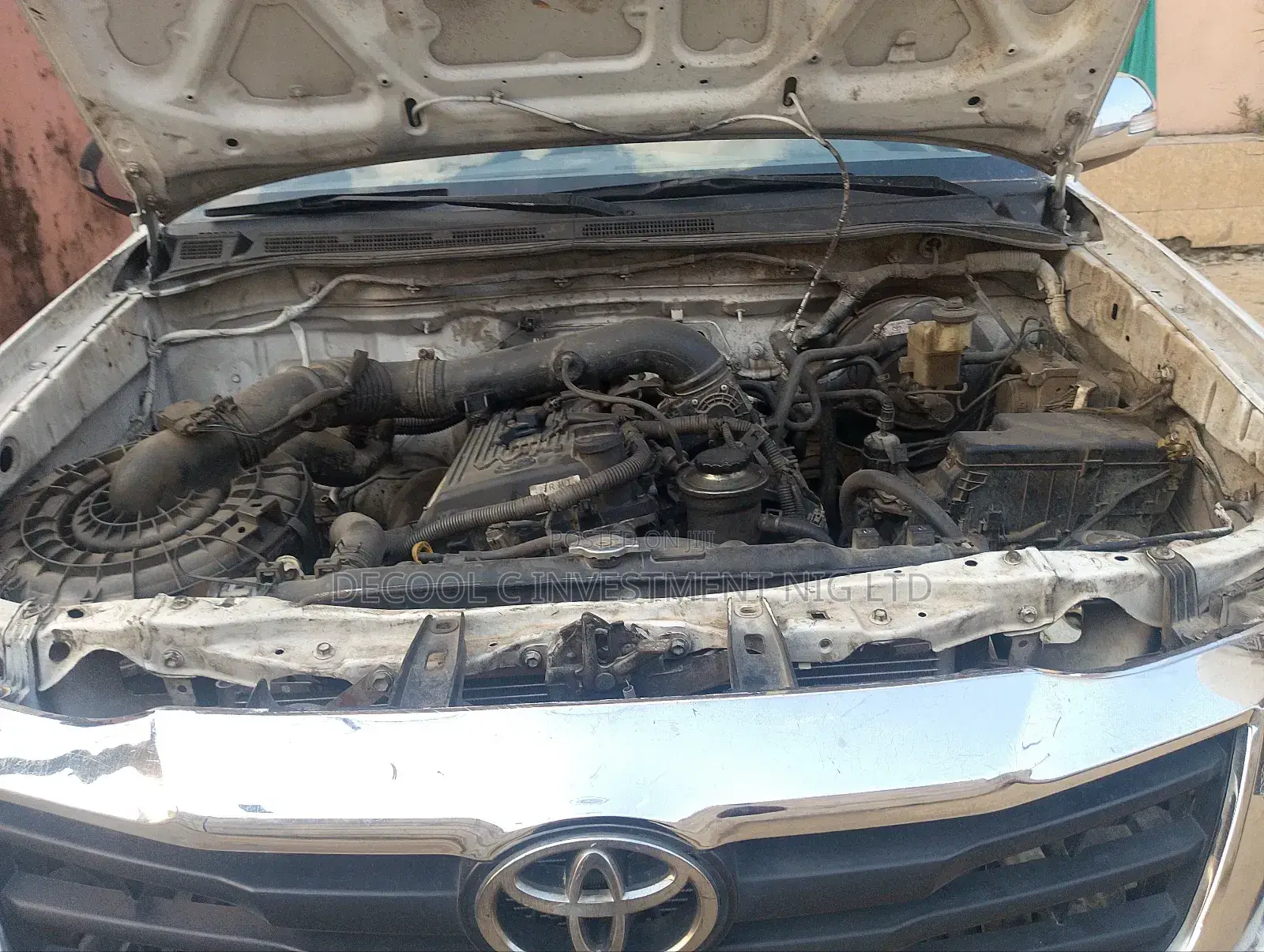 Toyota Hilux 2.5 D-4D 4X4 SRX 2012 White