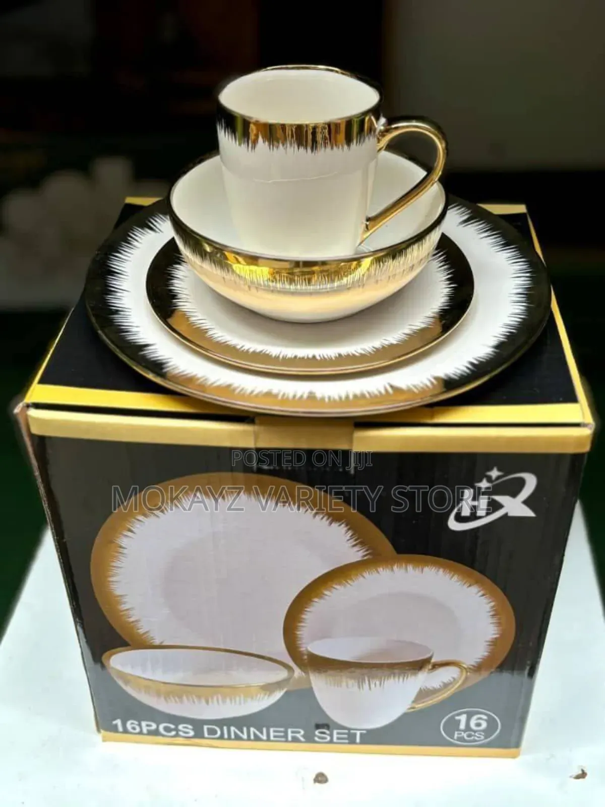 16pc High Qual Gold/White European Luxury Ceramic Stoneware Dinner Set