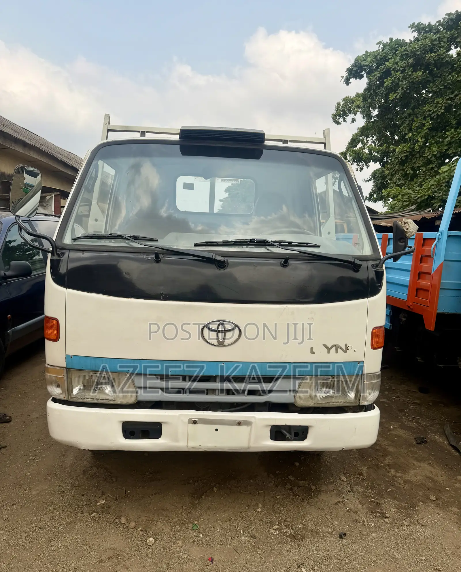 Toyota Dyna 150 Normal Hand Six Tyres 3y Engine.