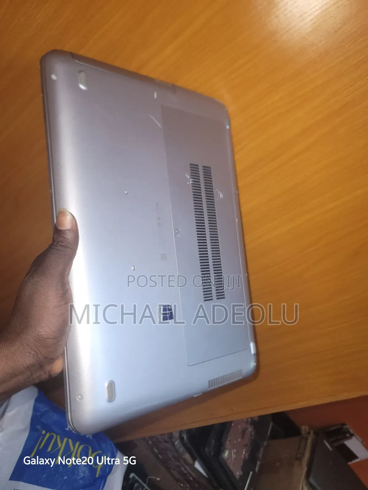 Laptop Advent 8GB Intel Core i5 HDD 750GB