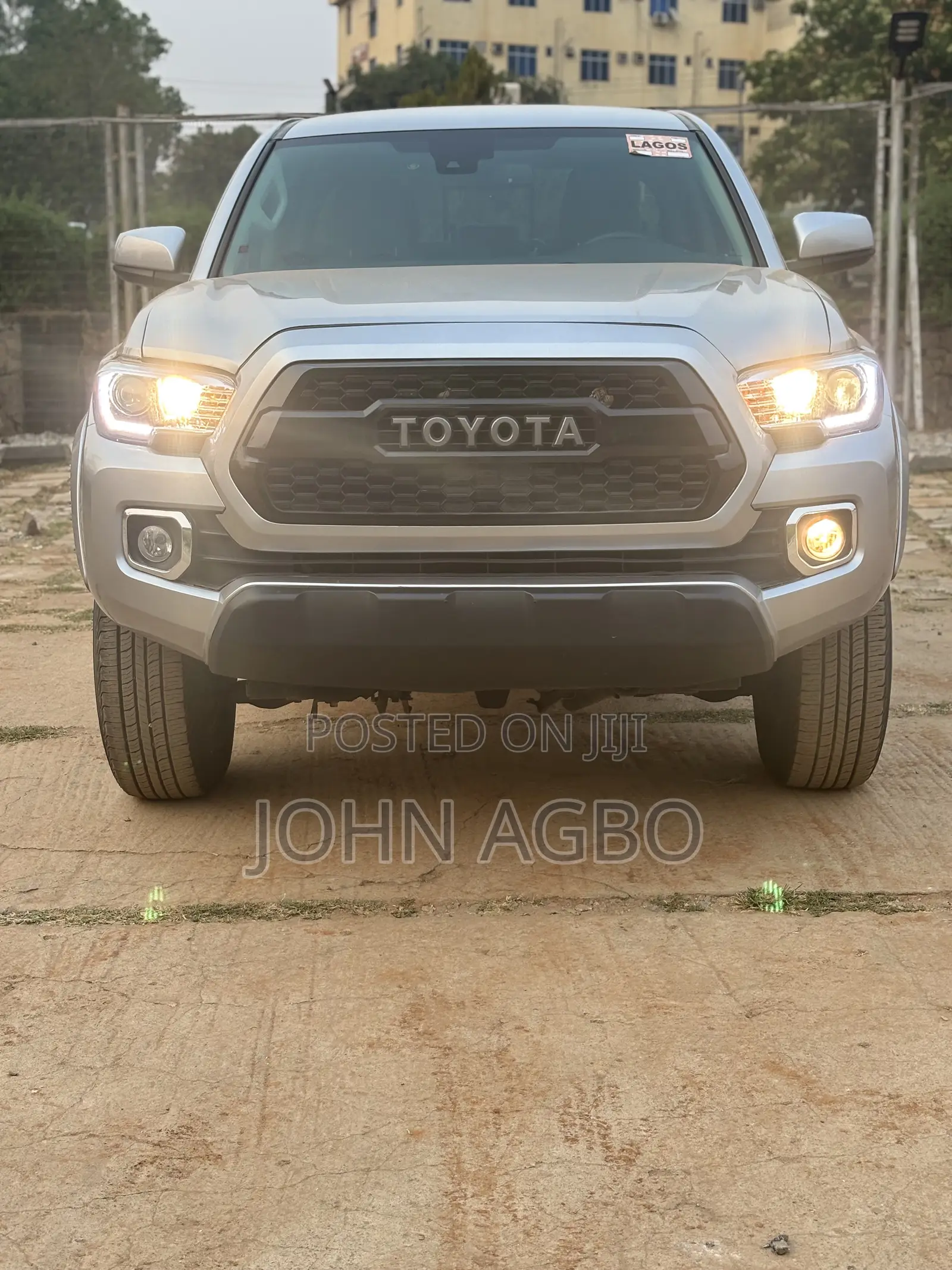 Toyota Tacoma SR 2021 Silver