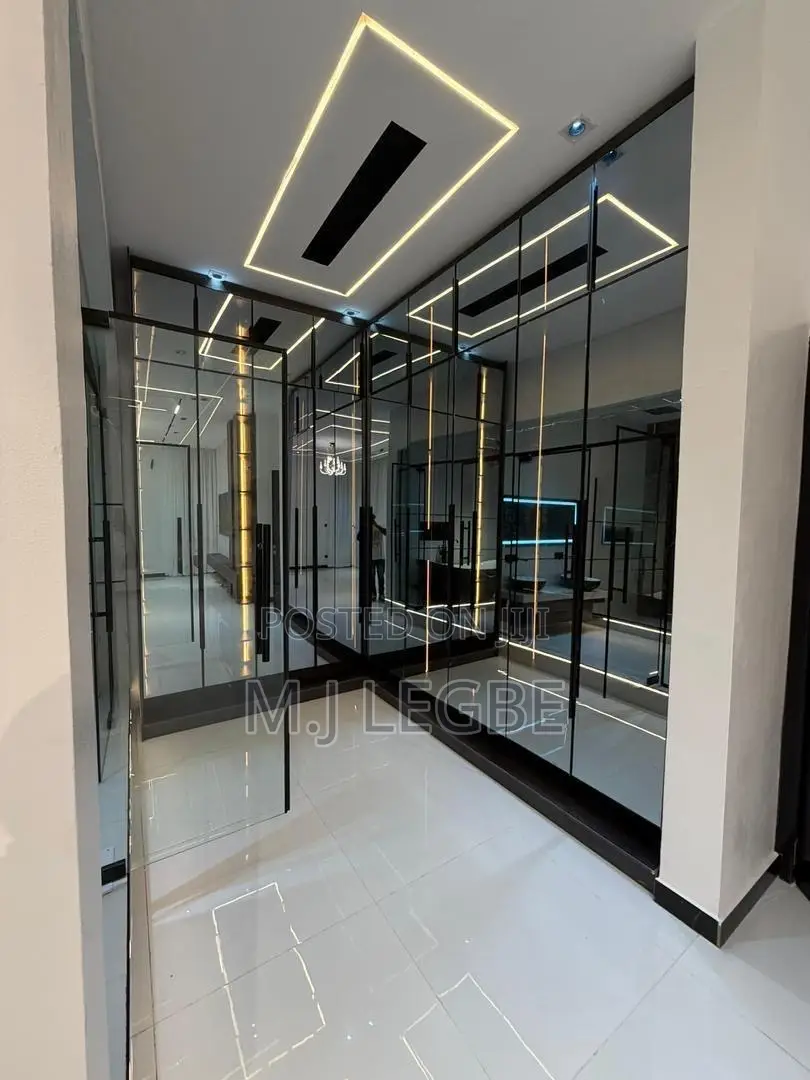 5bdrm Duplex in Chevron, Lekki for sale