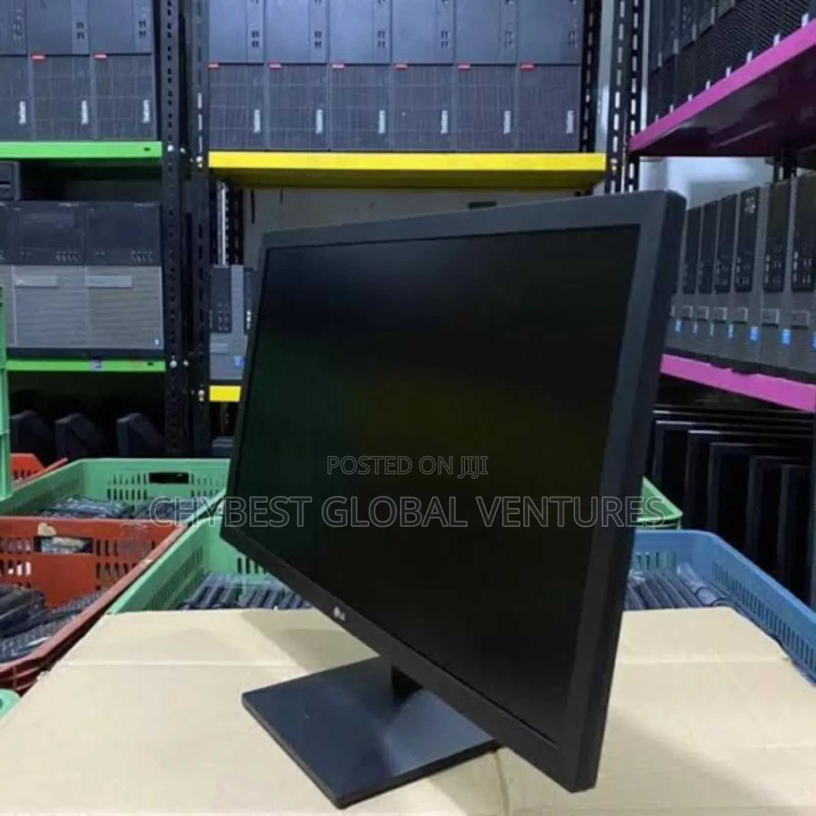 22 Inches Lg Monitor