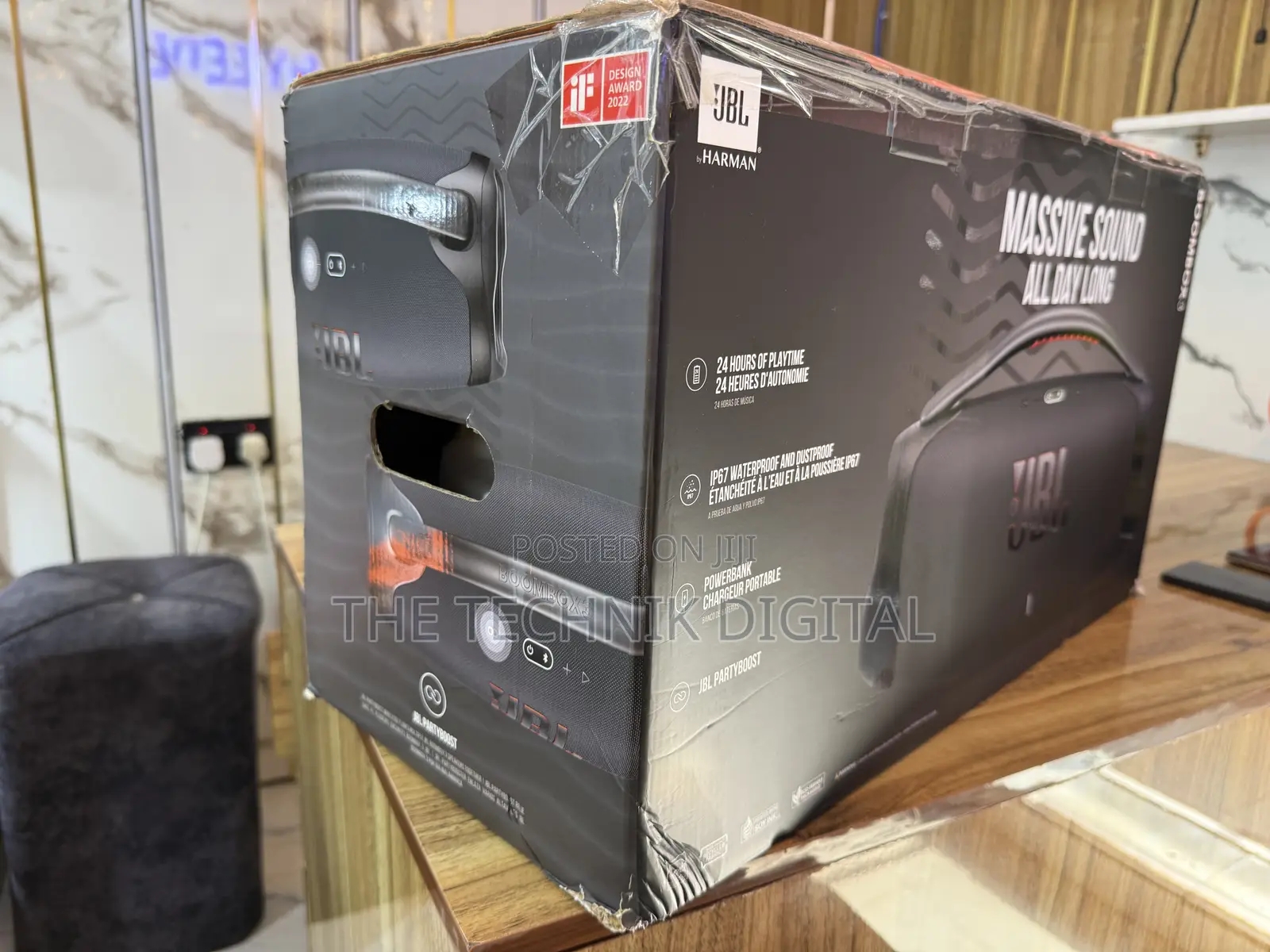 JBL Boombox 3