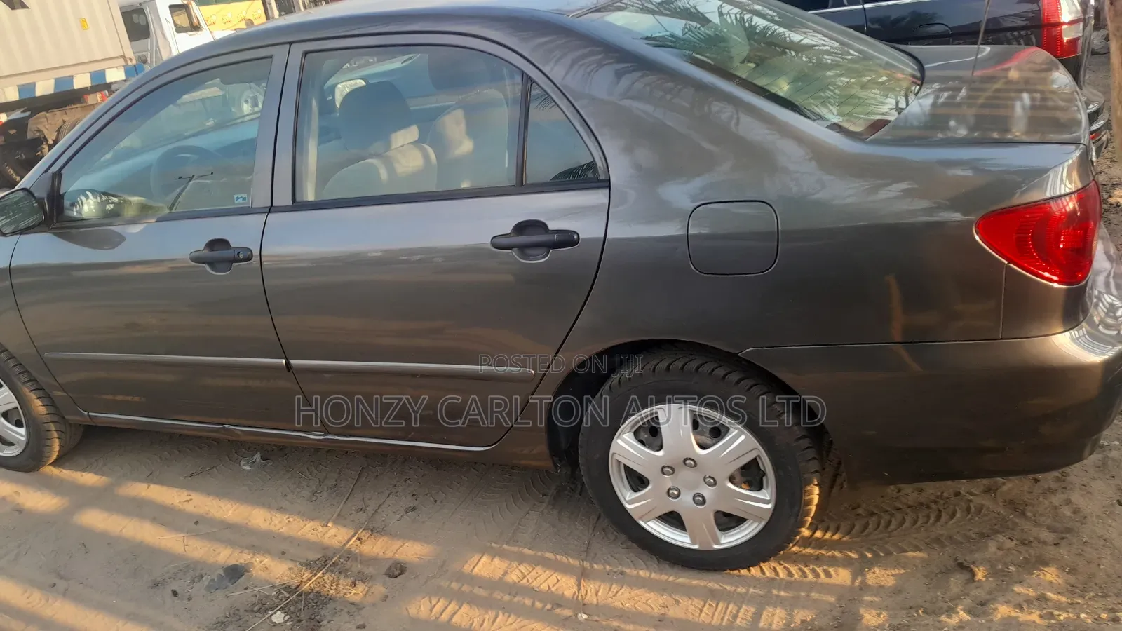 Toyota Corolla LE 2005 Gray