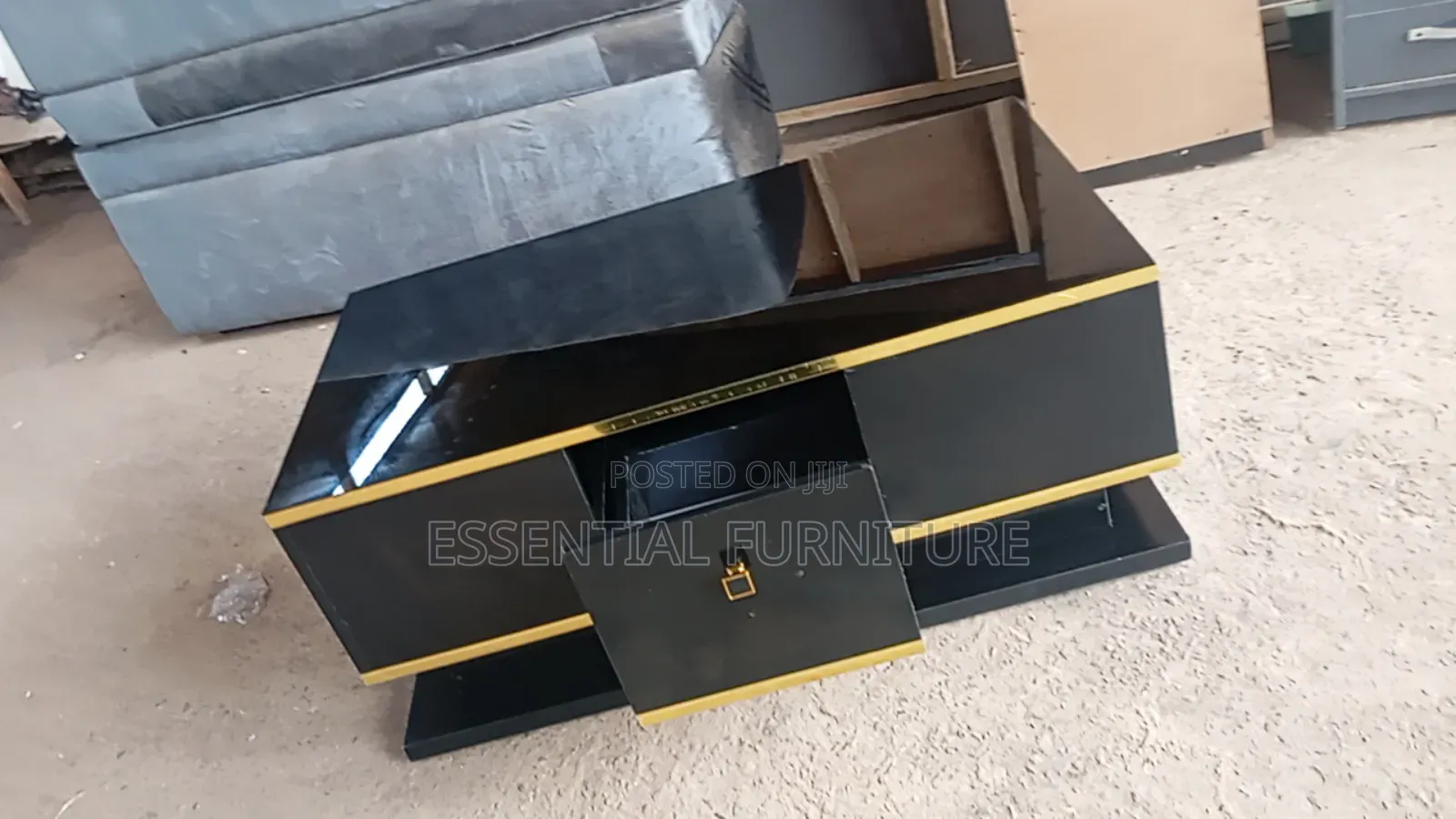 Tv Stand and Centre Table