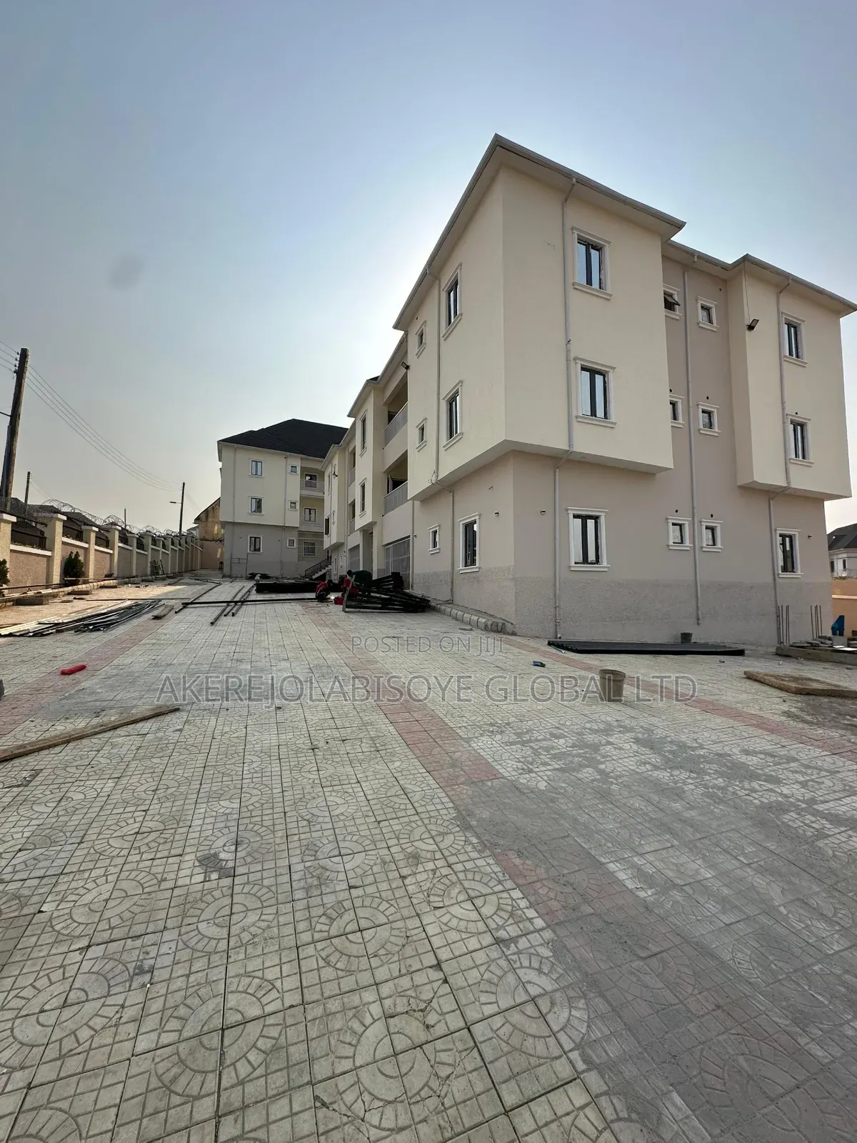 3bdrm Apartment in In An Estate for rent