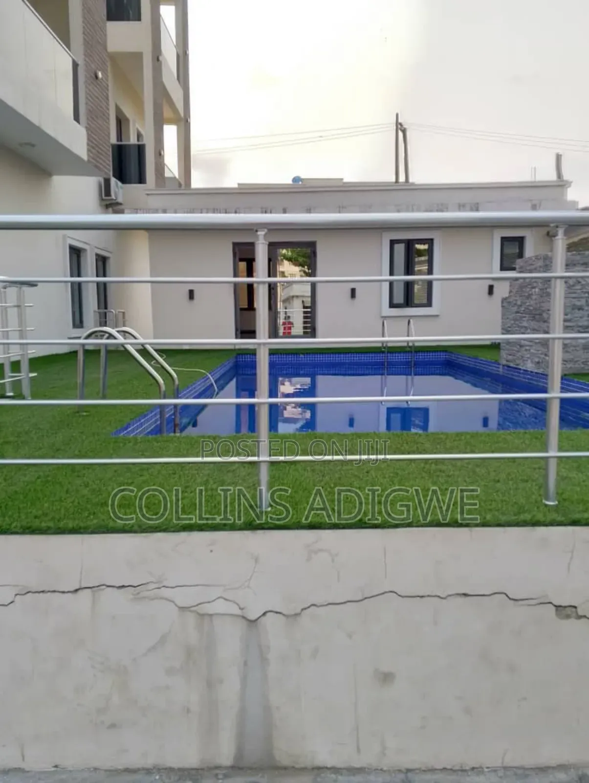 4bdrm Duplex in Parkview Estate for sale