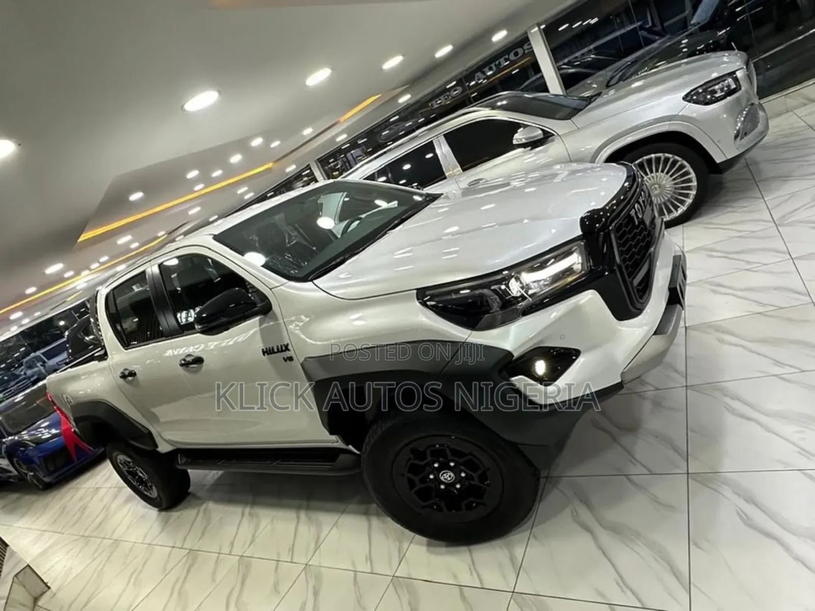 New Toyota Hilux 2025 White