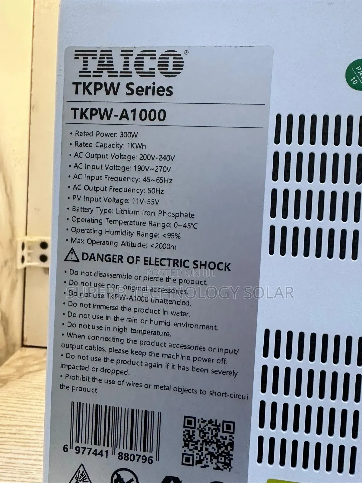 300w Inverter and 1kw Lithium Battery All in One Solar System